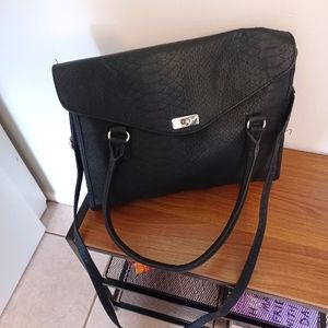 Snakeskin Black Purse